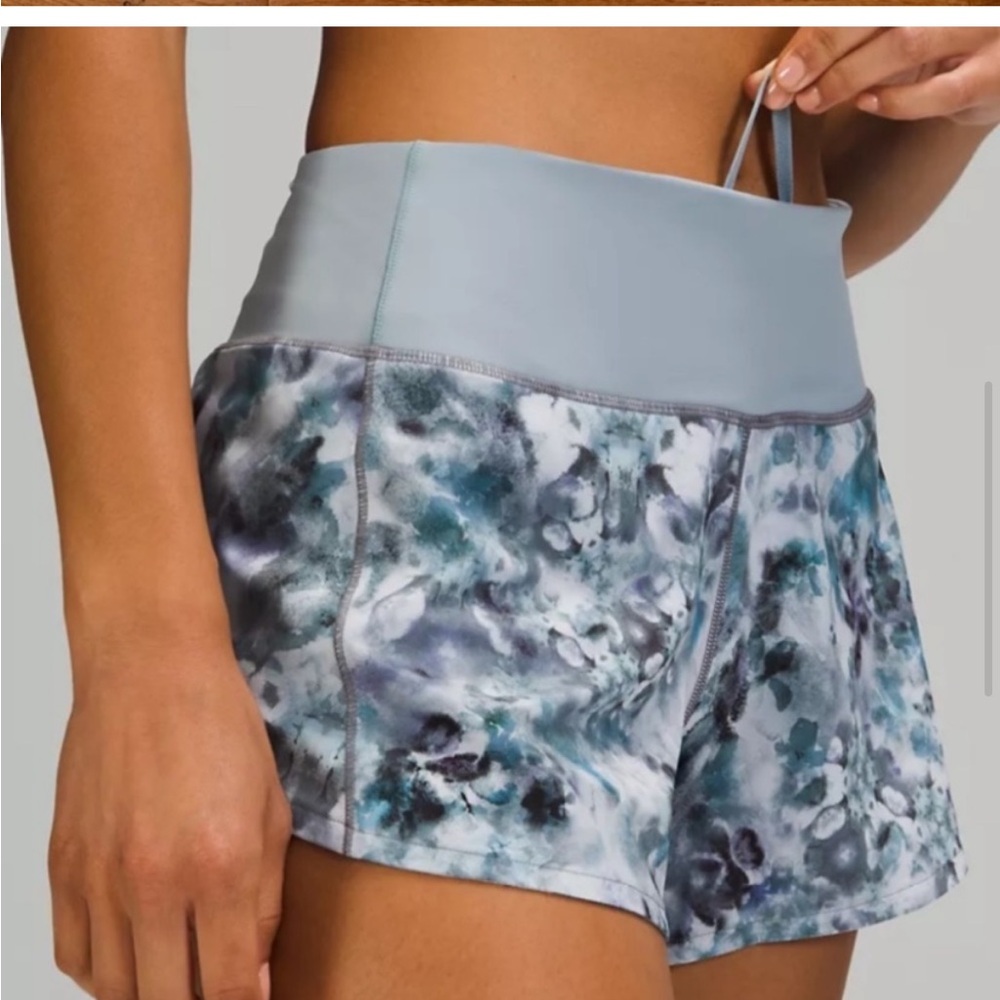 Lululemon Speed Up MR Short 4” lined